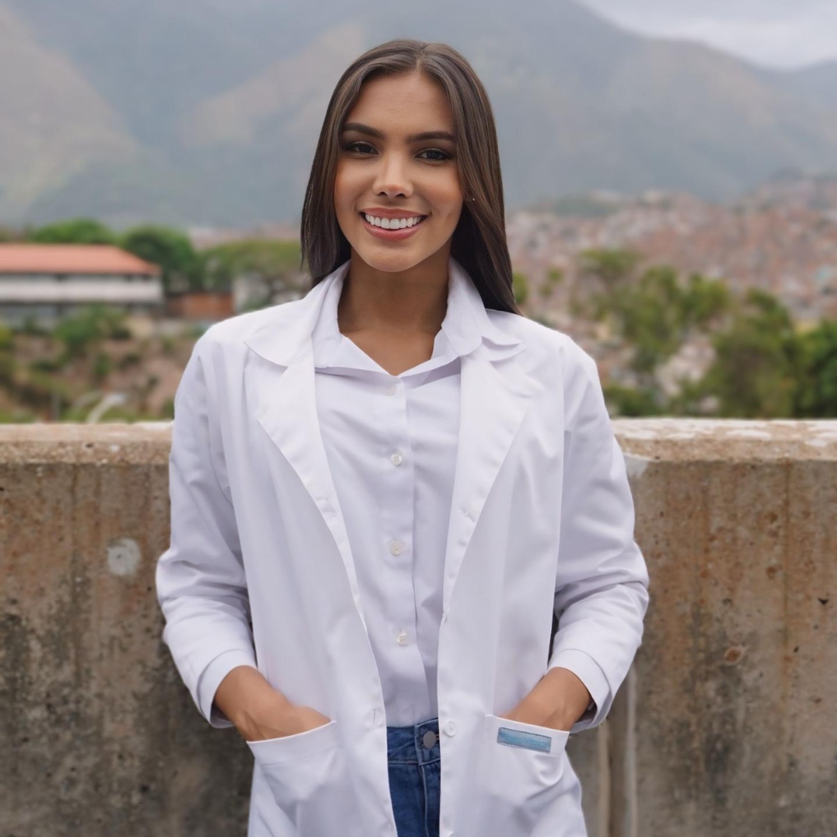 https://com-missvenezuela-w4a.s3.us-west-2.amazonaws.com/public/media/news/01JJS6FEK0M0XEGFHXX1NZJ7VP.jpg