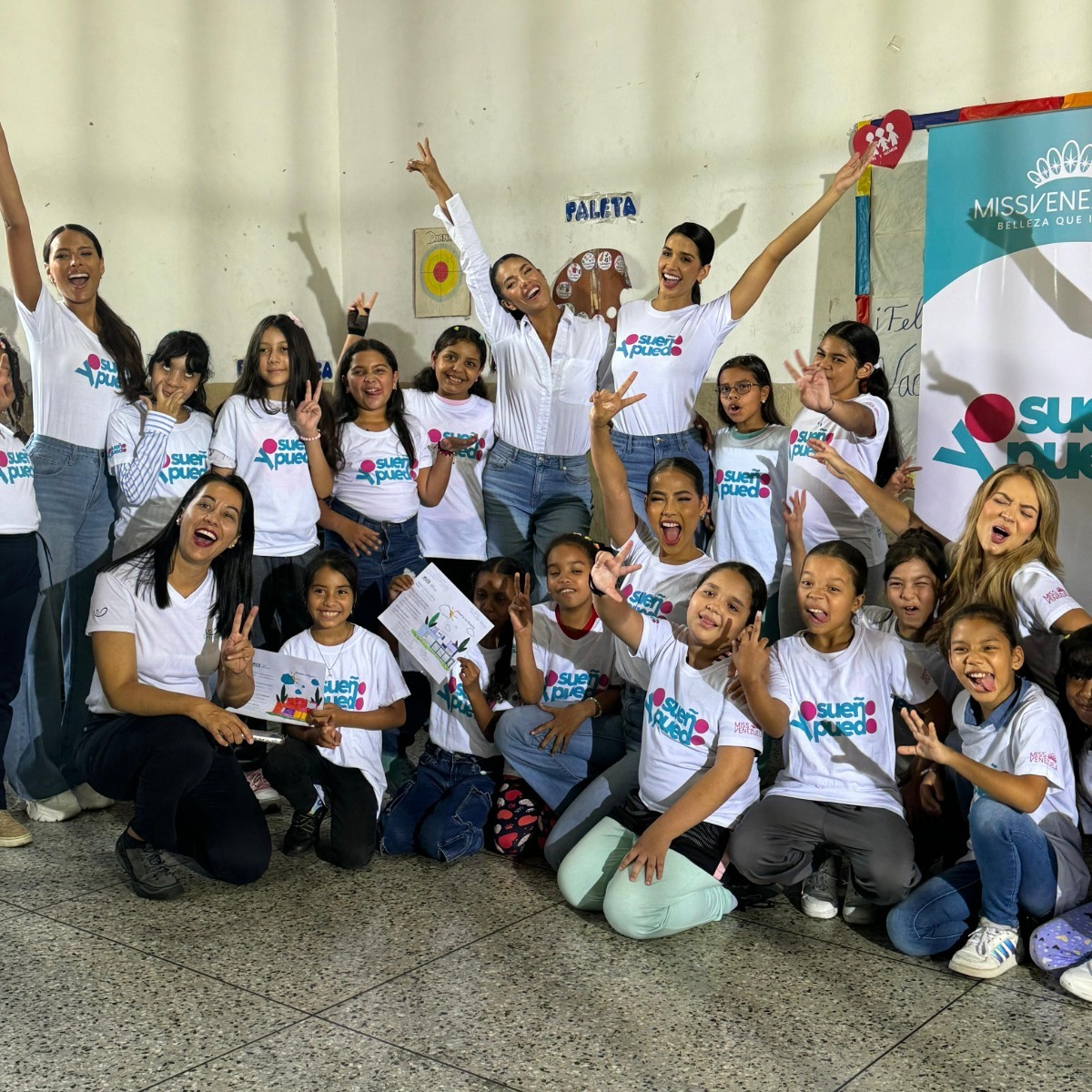 https://com-missvenezuela-w4a.s3.us-west-2.amazonaws.com/public/media/news/01JKY048BQZPM6T1K3K8HW32SP.jpg