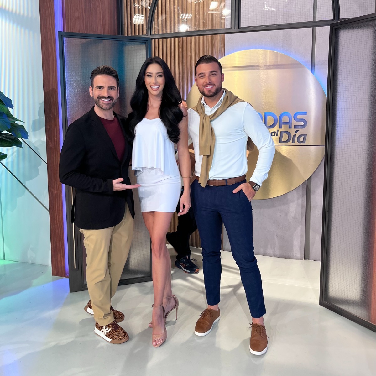 https://com-missvenezuela-w4a.s3.us-west-2.amazonaws.com/public/media/news/01KS88R2533WSWJBE7HSGMJVC3.jpg
