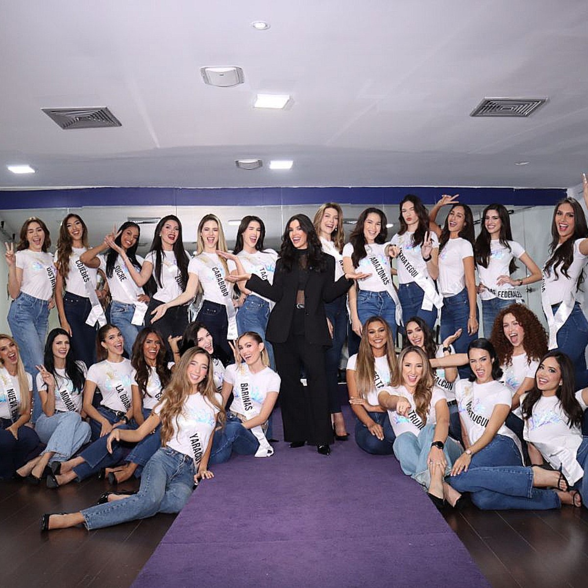 https://com-missvenezuela-w4a.s3.us-west-2.amazonaws.com/public/media/news/01M64JD7S6GPW5WW8872W84ZB2.jpg
